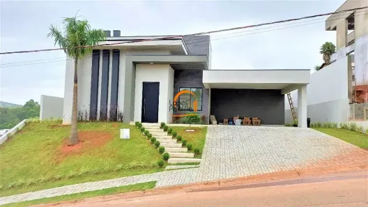 Casa com 3 Quartos à venda, 240m² no Condomínio Residencial Shamballa III, Atibaia