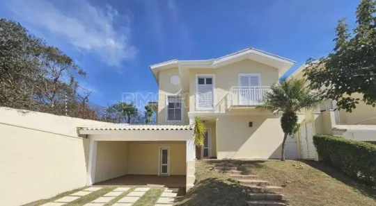Casa com 3 Quartos para alugar, 500m² no Bosque do Vianna, Cotia