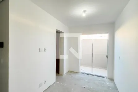 Apartamento com 2 Quartos à venda, 36m² no Vila Santana, São Paulo