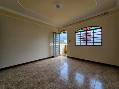 Casa com 2 Quartos à venda, 64m² no Milionários (Barreiro), Belo Horizonte