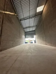 Galpão/Depósito/Armazém para alugar, 170m² no Centro, Taubaté