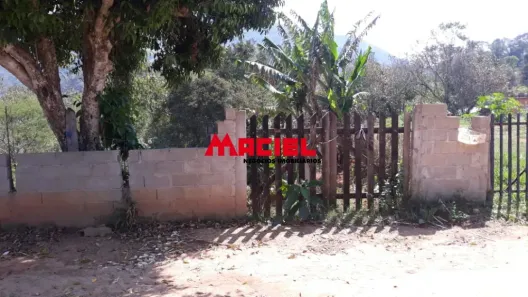 à venda, 300m² no São Geraldo, Sapucaí-Mirim