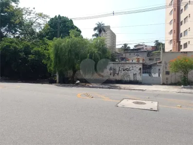 Casa com 3 Quartos à venda, 800m² no Jardim Santo Elias, São Paulo