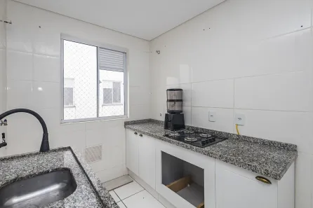 Apartamento com 2 Quartos para alugar, 40m² no Bonfim, Almirante Tamandaré