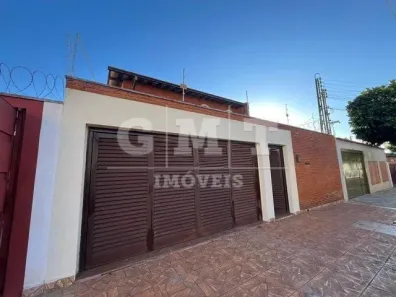 Casa com 3 Quartos para alugar, 316m² no Jardim Macedo, Ribeirão Preto