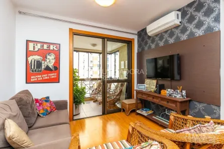 Apartamento com 2 Quartos à venda, 72m² no Passo da Areia, Porto Alegre