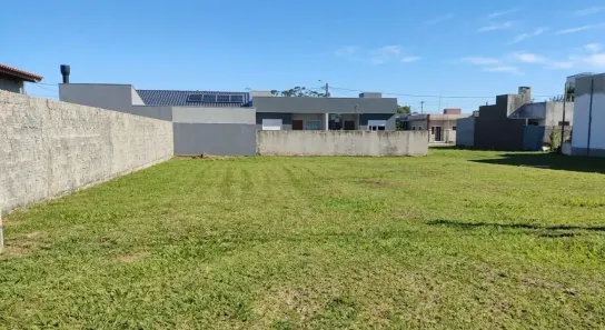 Lote/Terreno à venda, 257m² no Capão da Canoa, Capão da Canoa