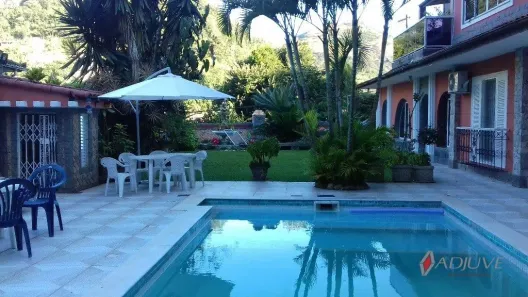 Casa com 5 Quartos à venda, 250m² no Centro, Petrópolis