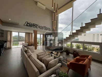 Casa de Condomínio com 3 Quartos à venda, 300m² no Alphaville, Santana de Parnaíba