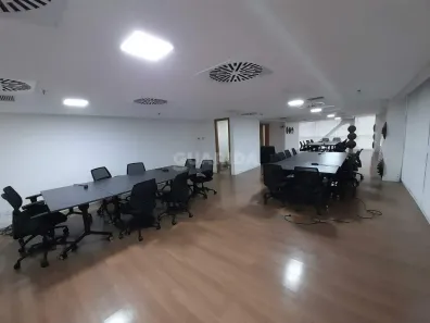 Sala Comercial para alugar, 282m² no Anchieta, Porto Alegre
