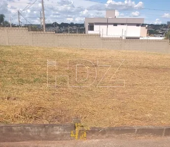 Lote/Terreno à venda, 500m² no Chácara Flora Araraquara, Araraquara