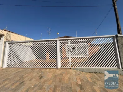 Casa com 3 Quartos para alugar, 200m² no Jardim São Carlos, São Carlos