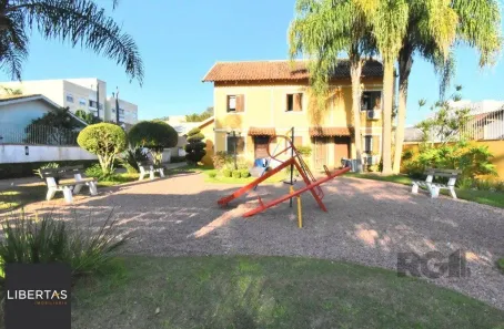Sobrado com 2 Quartos à venda, 55m² no Ipanema, Porto Alegre