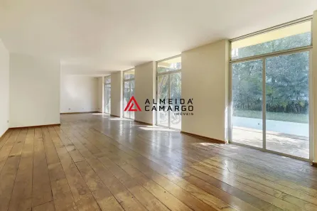 Casa com 4 Quartos à venda, 748m² no Jardim Leonor, São Paulo