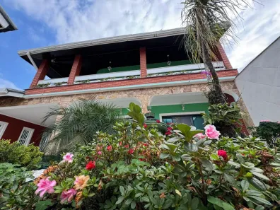 Casa com 4 Quartos à venda, 307m² no Jardim Casablanca, Peruíbe