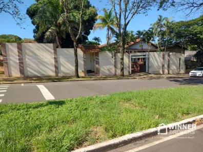Casa com 5 Quartos à venda, 500m² no Jardim Paulista, Paranavaí