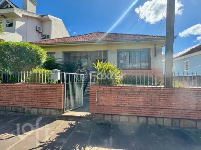 Casa com 6 Quartos à venda, 280m² no Santana, Porto Alegre