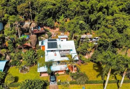 Casa com 6 Quartos à venda, 141m² no Daniela, Florianópolis