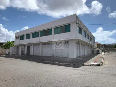 Prédio Comercial para alugar, 1400m² no Pereira Lobo, Aracaju