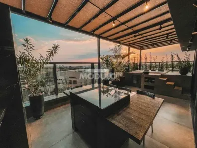 Apartamento com 4 Quartos para alugar, 250m² no Jardim Karaíba, Uberlândia