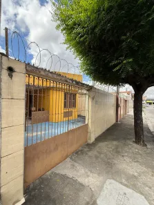 Casa com 3 Quartos à venda, 113m² no Serrinha, Fortaleza