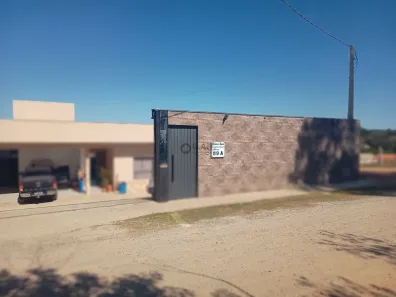 Fazenda/Sítio com 3 Quartos à venda, 600m² no Centro, Araçoiaba da Serra