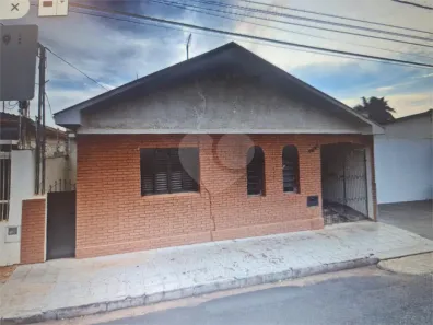 Casa com 3 Quartos à venda, 119m² no Jardim do Carmo, Araraquara