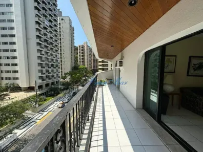 Apartamento com 3 Quartos à venda, 145m² no Pitangueiras, Guarujá