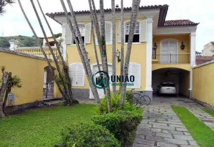 Casa com 5 Quartos à venda, 320m² no São Francisco, Niterói