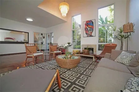 Casa de Condomínio com 5 Quartos à venda, 272m² no Santo Amaro, São Paulo