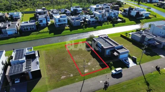 Lote/Terreno à venda, 420m² no Centenário, Torres