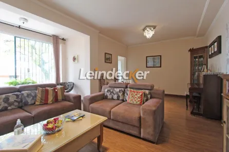 Sobrado com 4 Quartos à venda, 308m² no Jardim do Salso, Porto Alegre