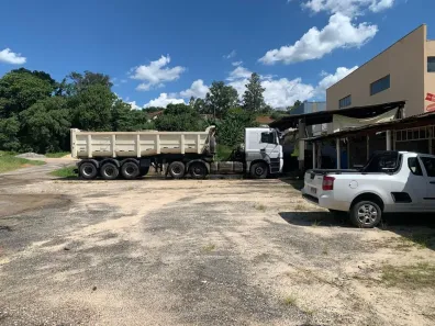 Sala Comercial à venda, 200m² no Jardim Estancia Santana, Bragança Paulista