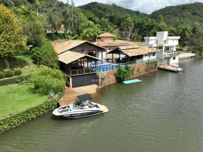 Casa de Condomínio com 3 Quartos à venda, 1087m² no Centro, Itaúna