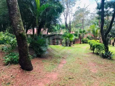 Fazenda/Sítio com 3 Quartos à venda, 500m² no Centro, Agudos