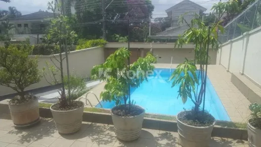 Casa com 3 Quartos à venda, 241m² no Vila Albertina, São Paulo