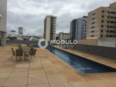 Apartamento com 1 Quarto para alugar, 32m² no Saraiva, Uberlândia