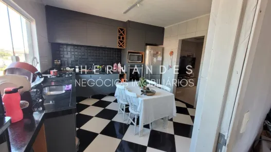 Casa com 3 Quartos à venda, 170m² no Jardim São Carlos, Itapevi