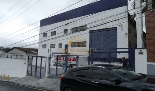 Galpão/Depósito/Armazém para alugar, 750m² no Jardim Califórnia, Barueri
