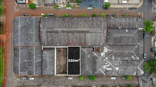 Galpão/Depósito/Armazém para alugar, 330m² no Vila Ziober, Londrina