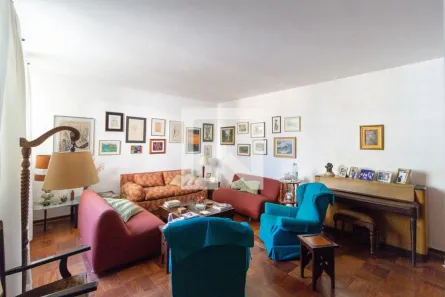 Casa com 3 Quartos à venda, 260m² no Vila Mariana, São Paulo
