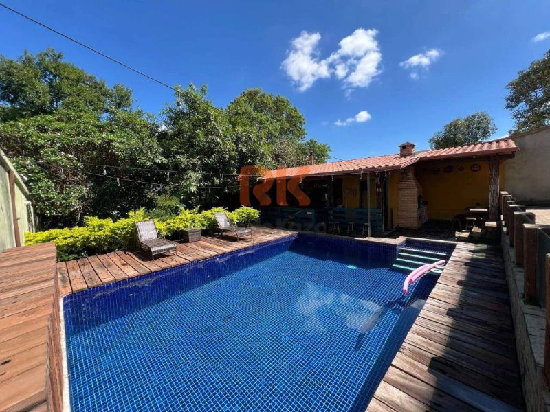 Casa com 4 quartos — Trevo, Belo Horizonte