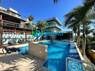 Fazenda/Sítio com 4 Quartos à venda, 800m² no Centro, Igaratá