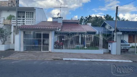 Casa com 3 Quartos à venda, 136m² no São Jorge, Novo Hamburgo