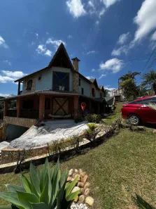 Casa de Condomínio com 4 Quartos à venda, 330m² no Parque Residencial Itapeti, Mogi das Cruzes