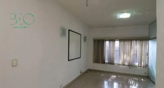 Sobrado com 3 Quartos à venda, 300m² no Jardim Avelino, São Paulo
