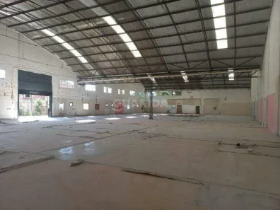 Galpão/Depósito/Armazém para alugar, 1550m² no Anchieta, Porto Alegre