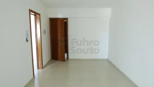 Apartamento com 2 Quartos para alugar, 50m² no Centro, Pelotas