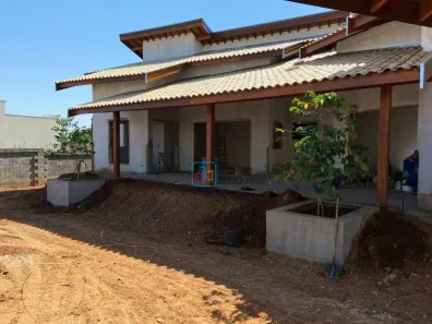 Fazenda/Sítio com 3 Quartos à venda, 497m² no Bosque dos Ipês, Americana