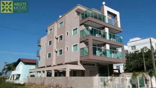 Apartamento com 2 Quartos para alugar, 56m² no Mariscal, Bombinhas